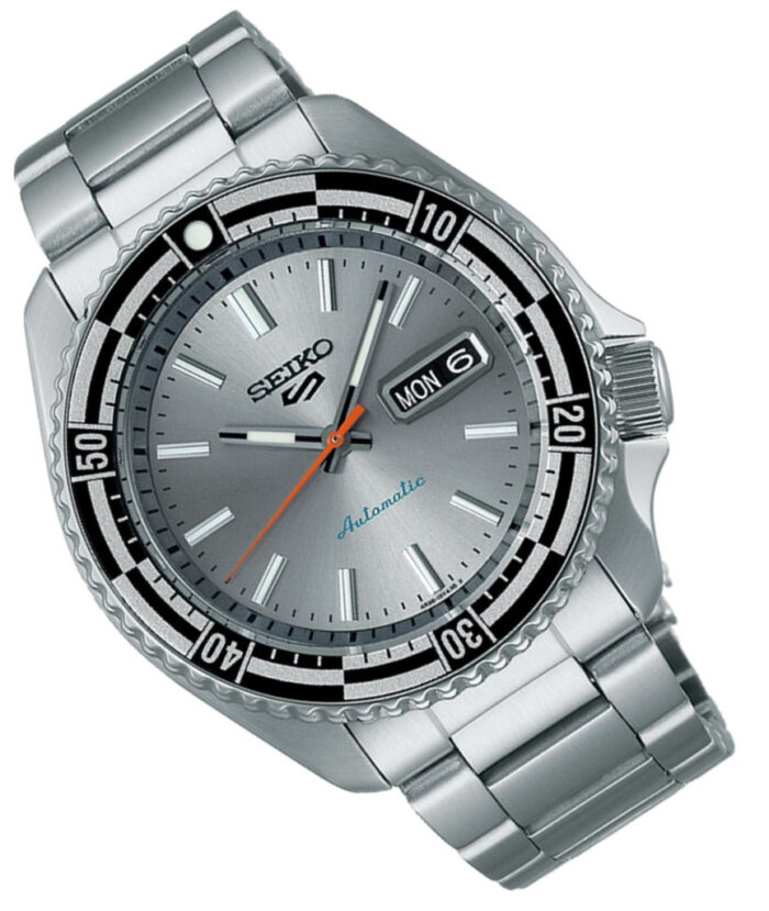 Seiko 5 Sports Special Edition Silver Dial Silver Steel Strap Watch For Men - SRPK09K1 - Image 2